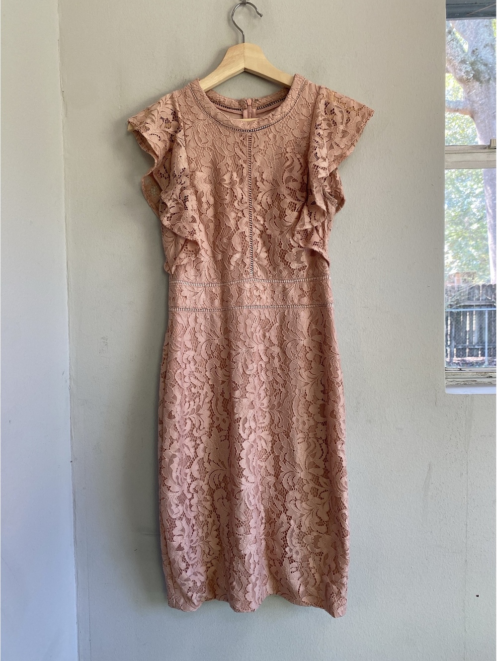 Ivanka Trump Blush Lace Ruffle Sleeve Dress Estimated 2 XS